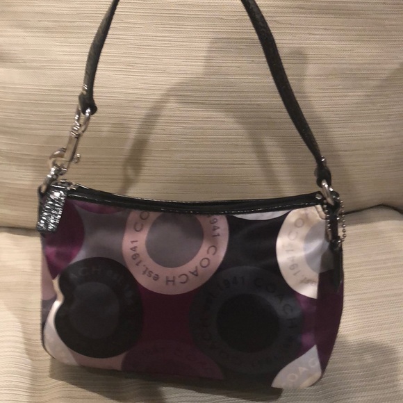 Coach purse - Picture 2 of 4